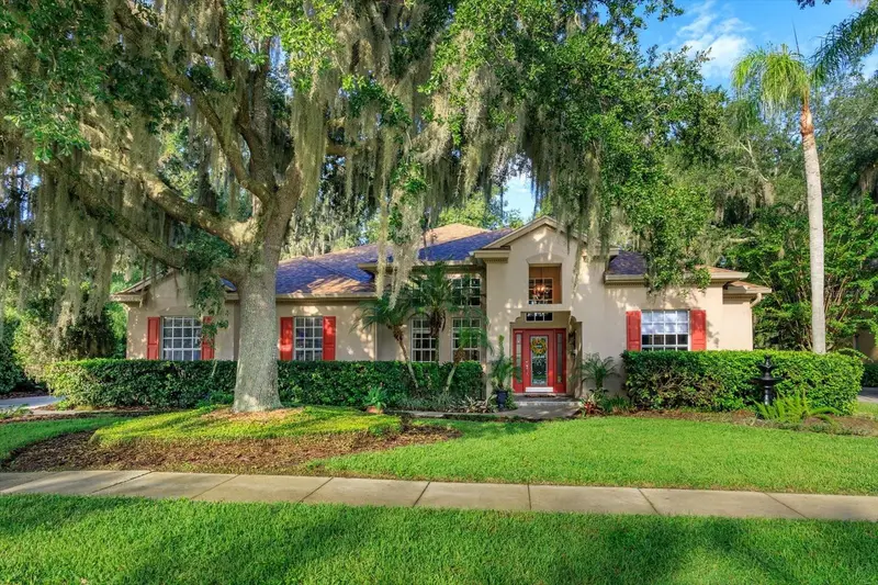 536 Avon Glade Pl, FL