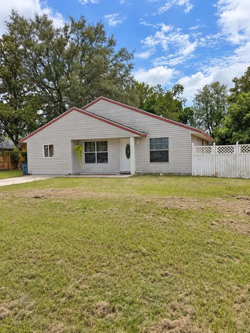 21668 Sw Honeysuckle St, FL