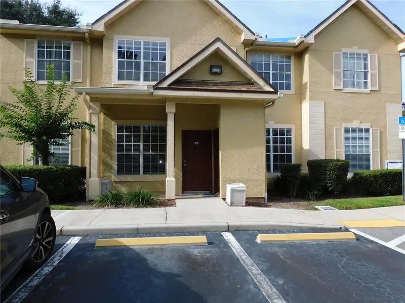 824 Grand Regency Pt #102, FL