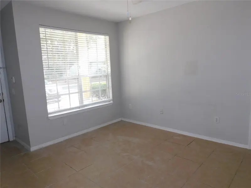 824 Grand Regency Pt #102, FL