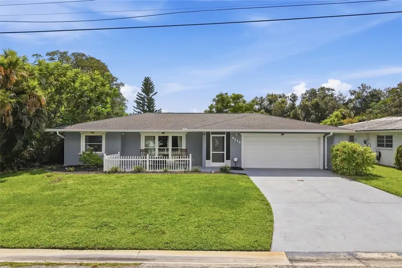 4214 Tee Rd, FL