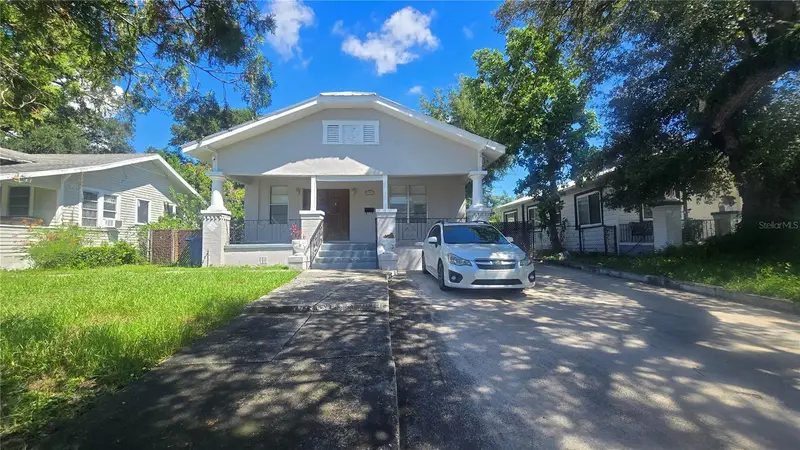 1208 E 26th Ave, FL