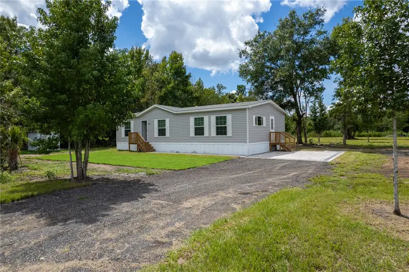 1666 Mistletoe St, FL