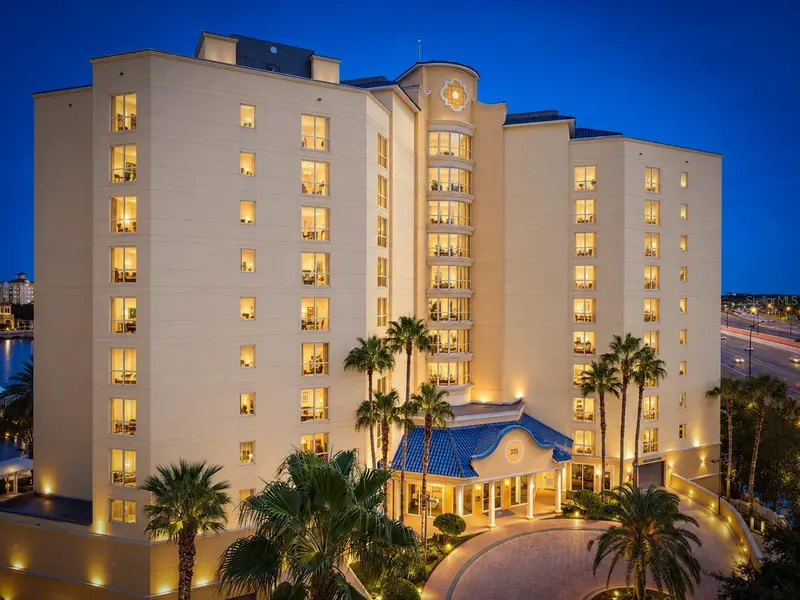 375 Emerson Plaza #412, FL
