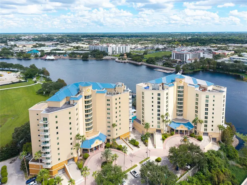 375 Emerson Plaza #412, FL