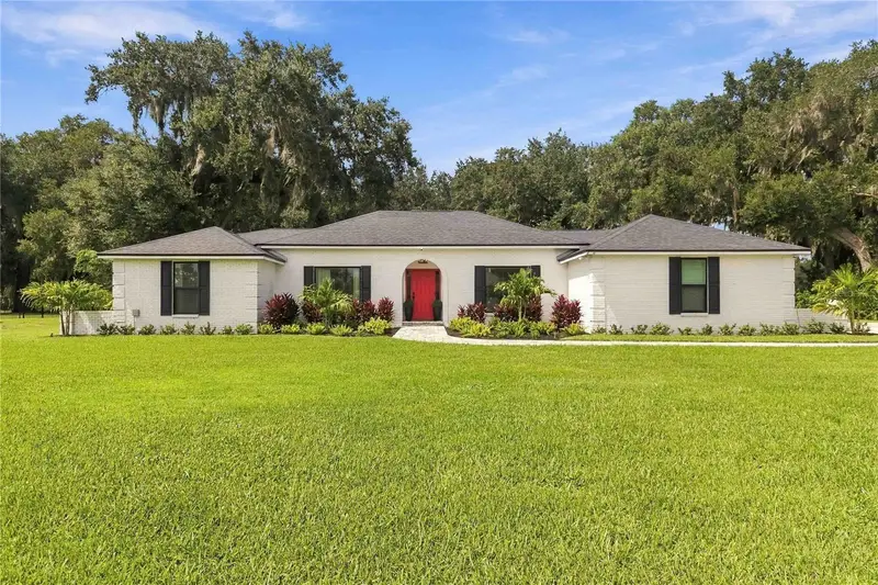 3180 Whisper Wind Dr, FL