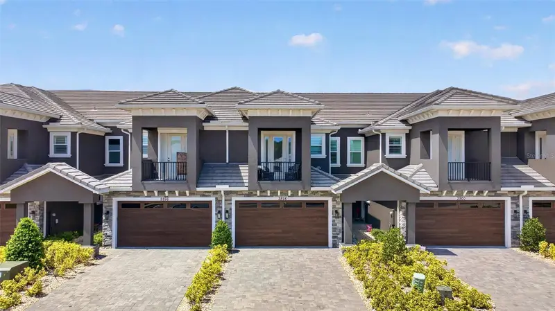 Isles/Venetian Bay listing