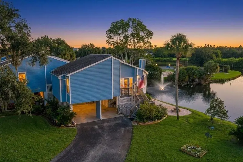 2912 N Rivers Edge Blvd #2919, FL