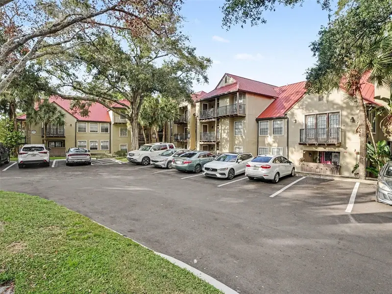 199 Afton Sq #108, FL