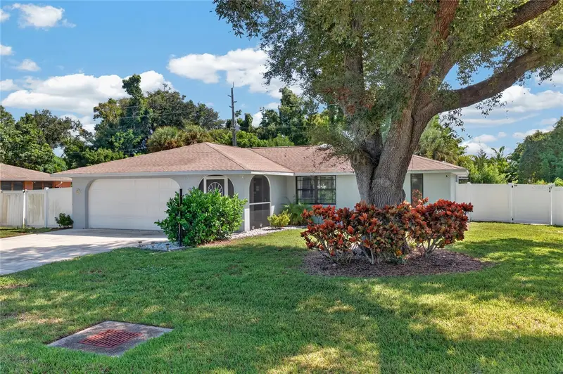 3135 Nocturne Rd, FL