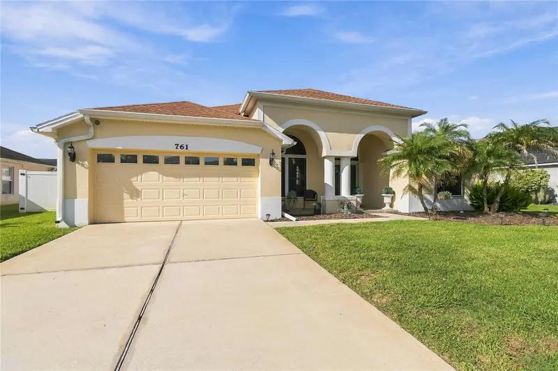 761 Chamberlin Trl, FL