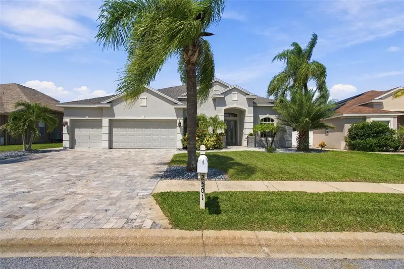 2501 Bay Field Ct, FL