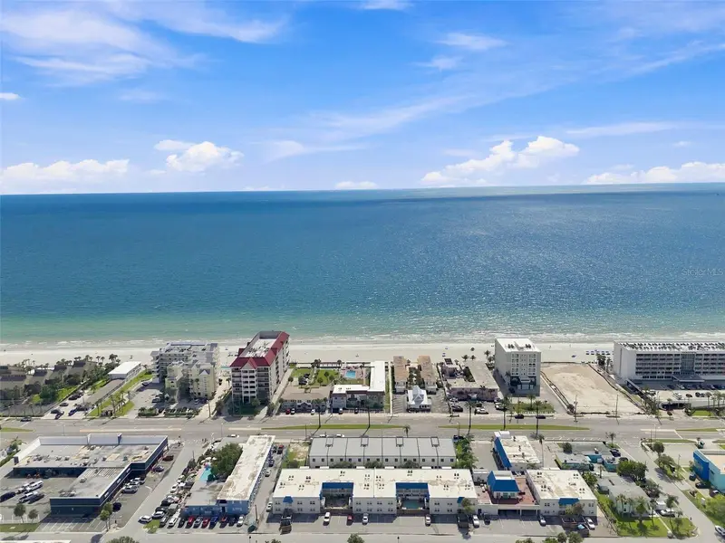 17035 Gulf Blvd #122, FL