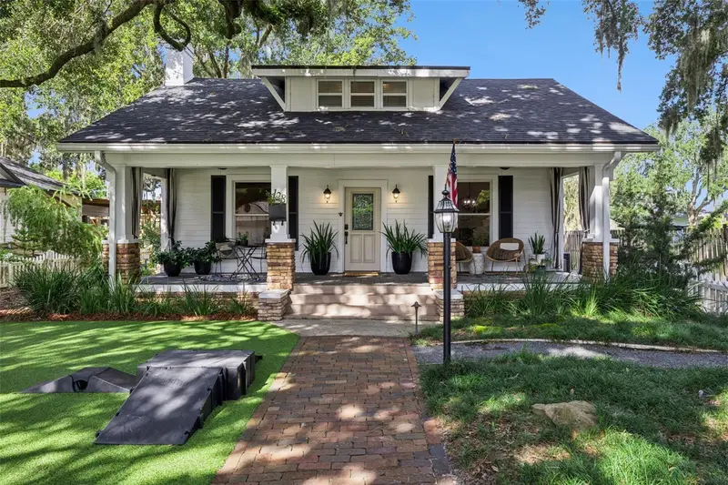 128 N Highland Ave, FL