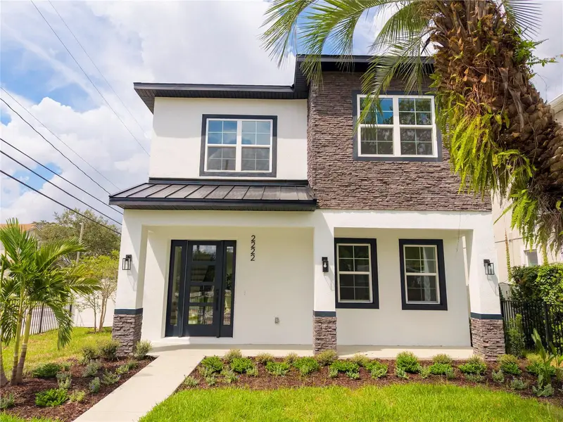 Hourglass District listing