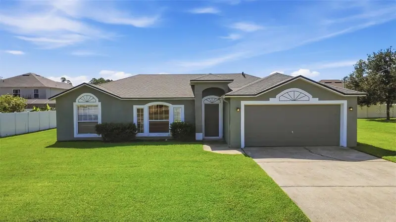 10 Squirrel Pl, FL