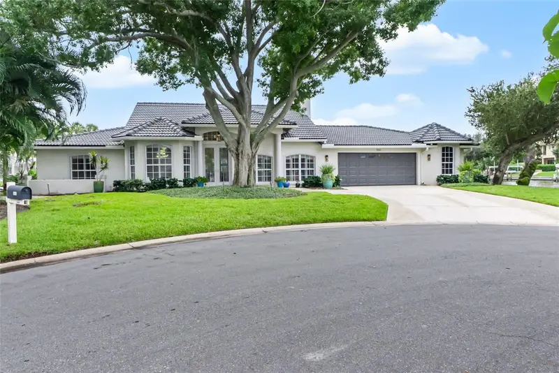 500 Venice Ln, FL