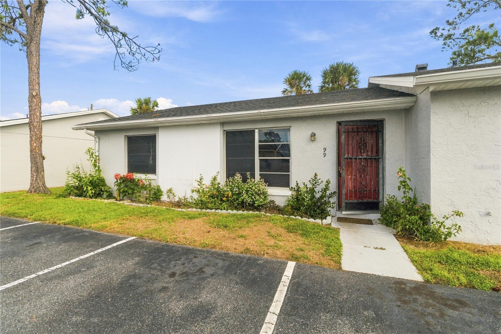 99 Lake Villa Way, FL