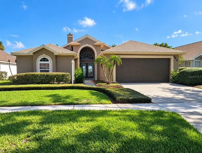 989 Paddington Ter, FL