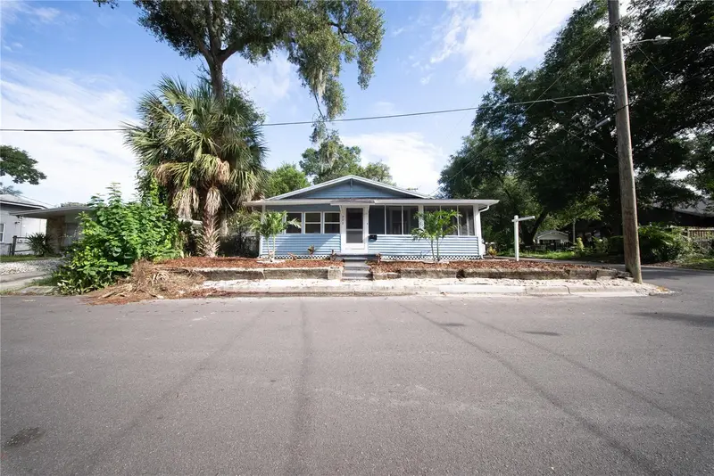 922 E Ida St, FL