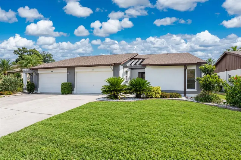 614 Deerwood Ave #614, FL