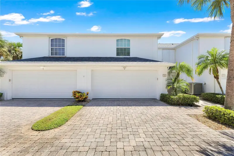 101 Coral Way E #2, FL