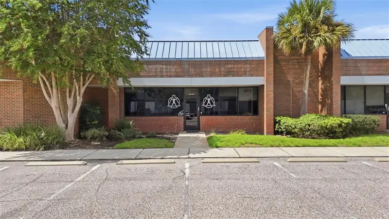 931 S Semoran Blvd #208, FL