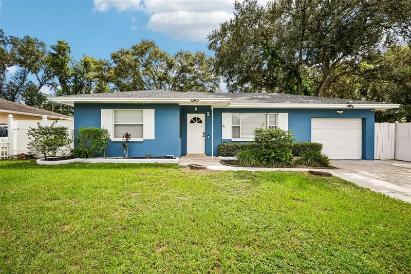 1963 Gilbert St, FL
