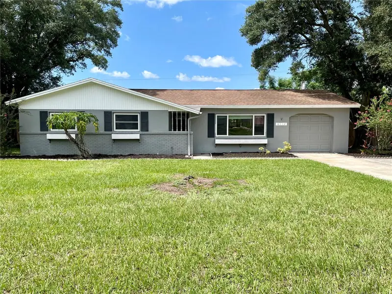 6112 E 112th Ave, FL
