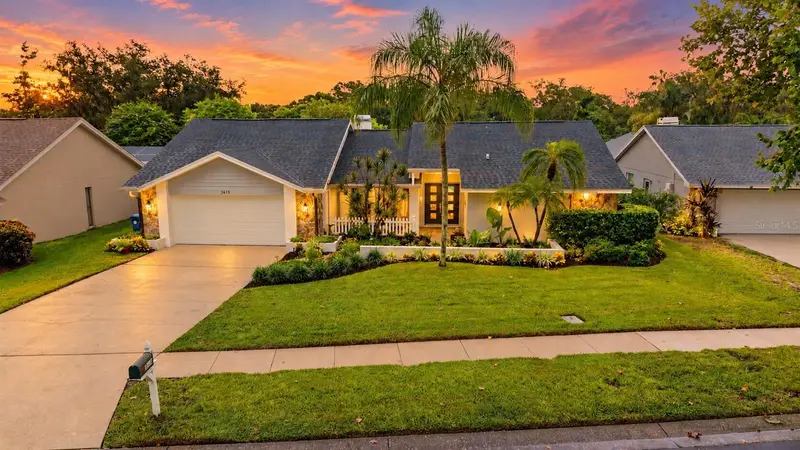2615 Landing Way, FL