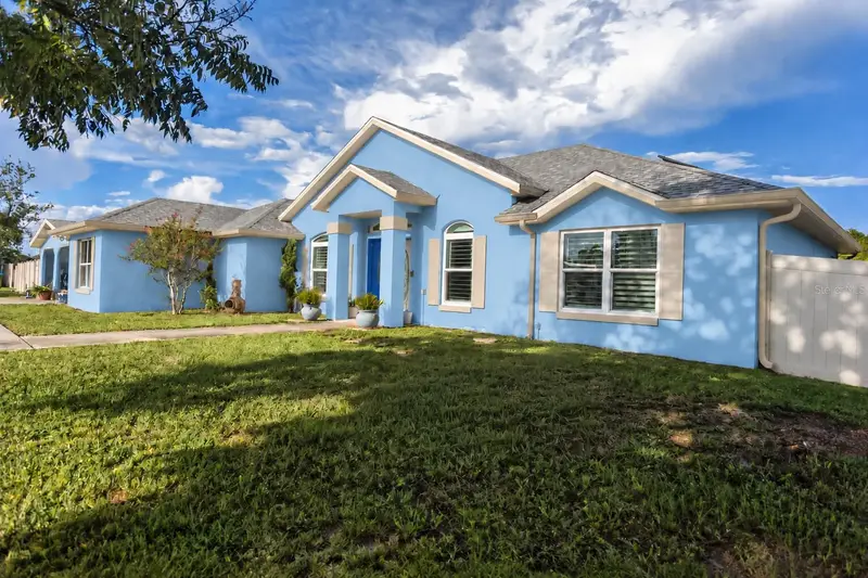 2146 Puerto Rico Dr, FL