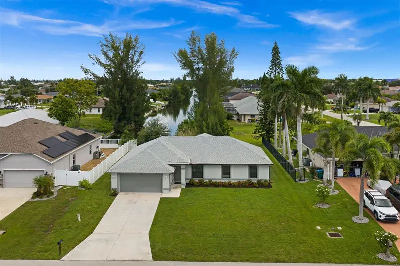 2217 Sw 7th Pl, FL