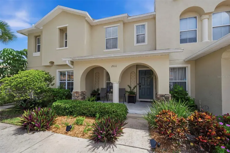 2011 Sea Front Ct, FL