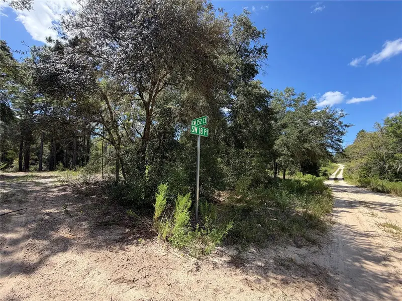 00 Corner Of Sw 152nd Ct & 18th Place, FL