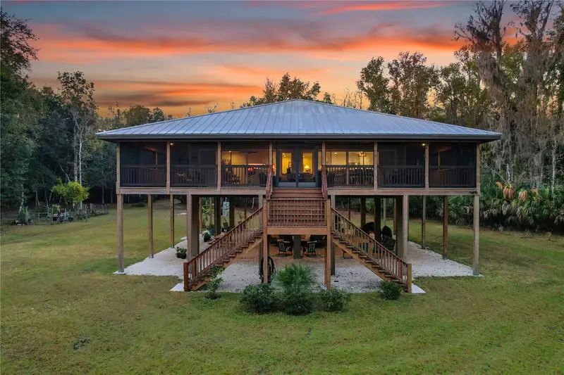 122 Drayton Island Rd, FL