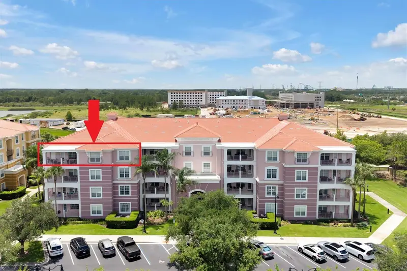 5048 Shoreway Loop #40304, FL