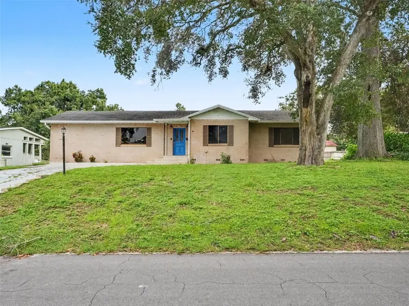 513 Palencia Pl, FL