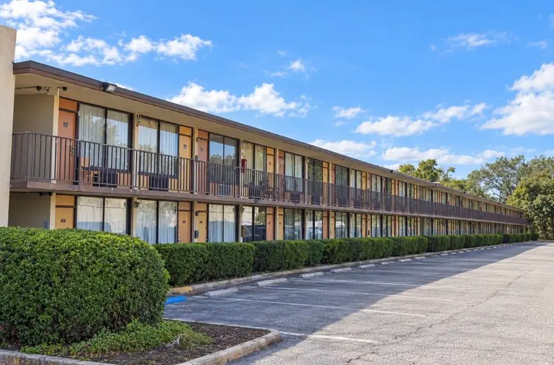 7900 S Orange Blossom Trl #2002, FL