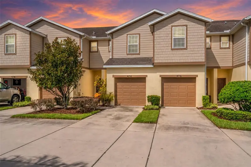 4714 White Sanderling Ct, FL