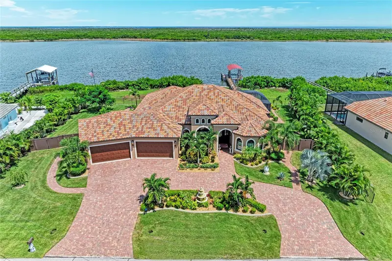 16488 Liggett Cir, FL