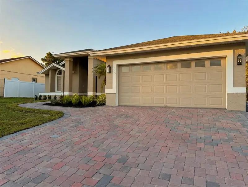 474 Sandpiper Ridge Dr, FL