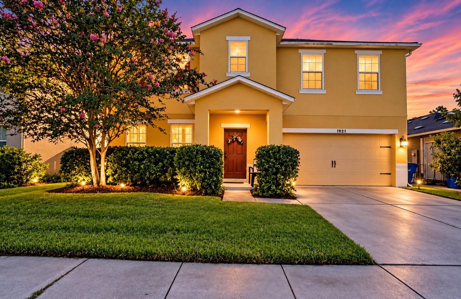 1921 Betsy Ross Ln, FL