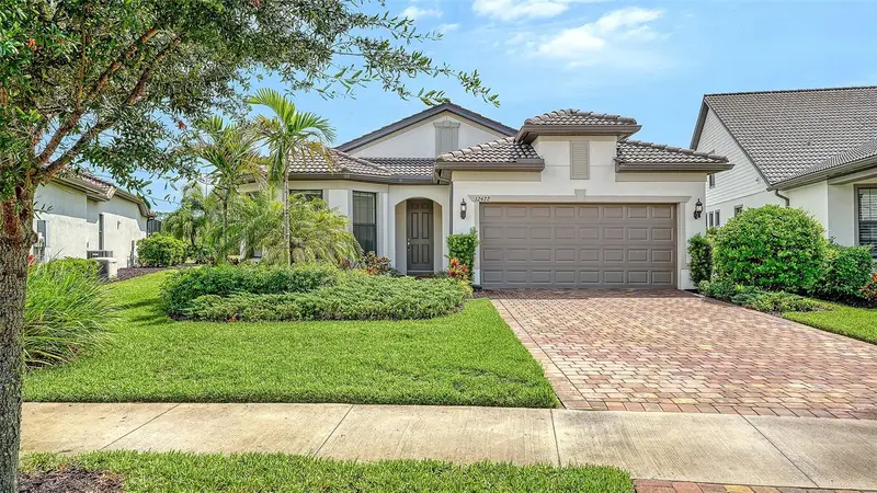 12422 Wood Fern Ct, FL