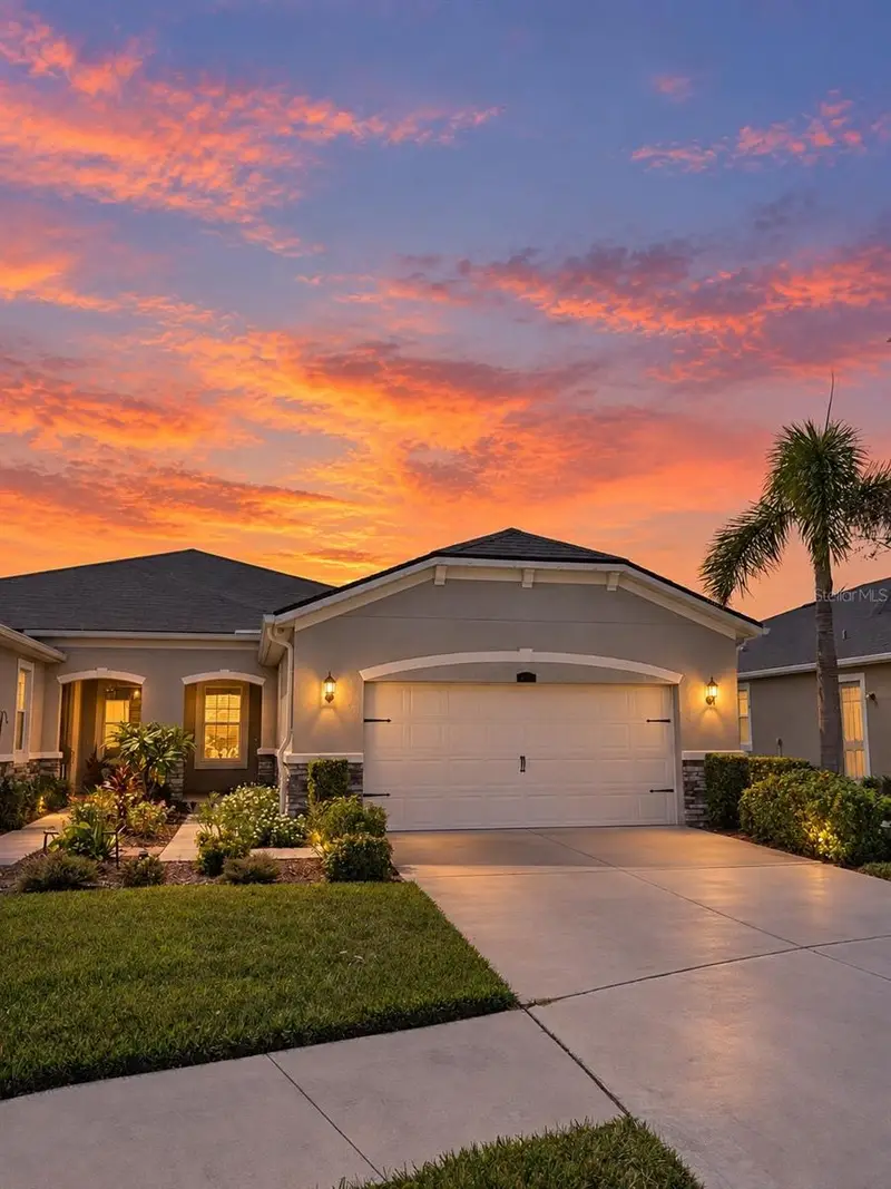 11631 Weathered Felling Dr, FL