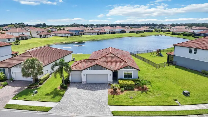 13723 Green Hammock Pl, FL