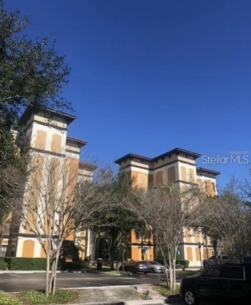 12539 Floridays Resort Dr #411d, FL