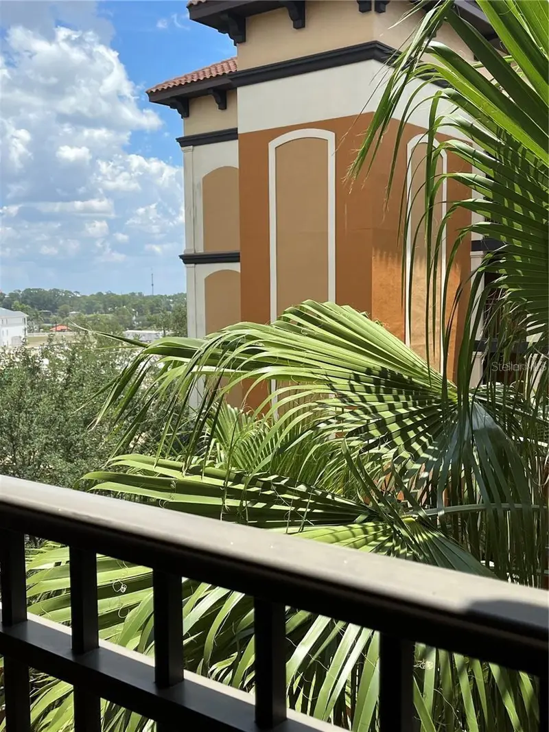 12527 Floridays Resort Dr #311e, FL