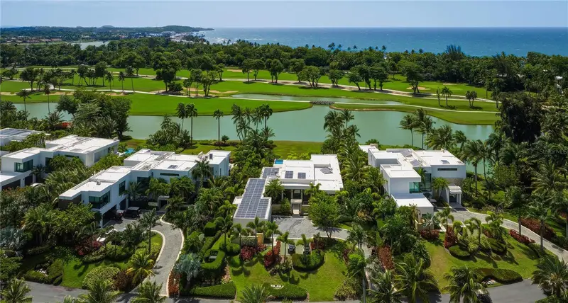 14 East Beach, PR