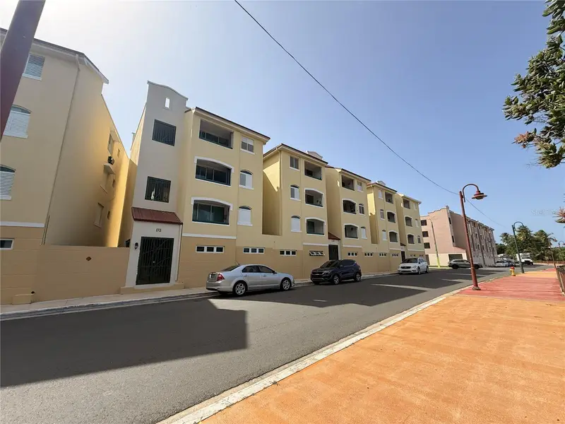 Pr-684 Condo. Marina Iii #B-803, PR