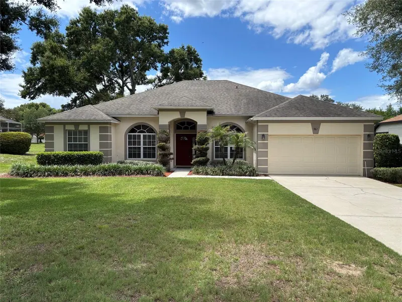 561 Strathclyde Ct, FL
